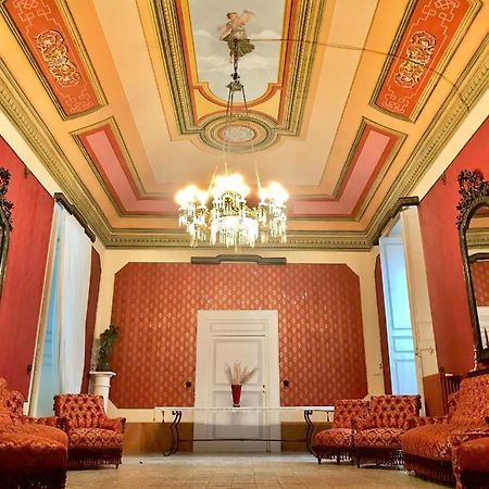 Palazzo Introna Bed and Breakfast Mola di Bari Εξωτερικό φωτογραφία