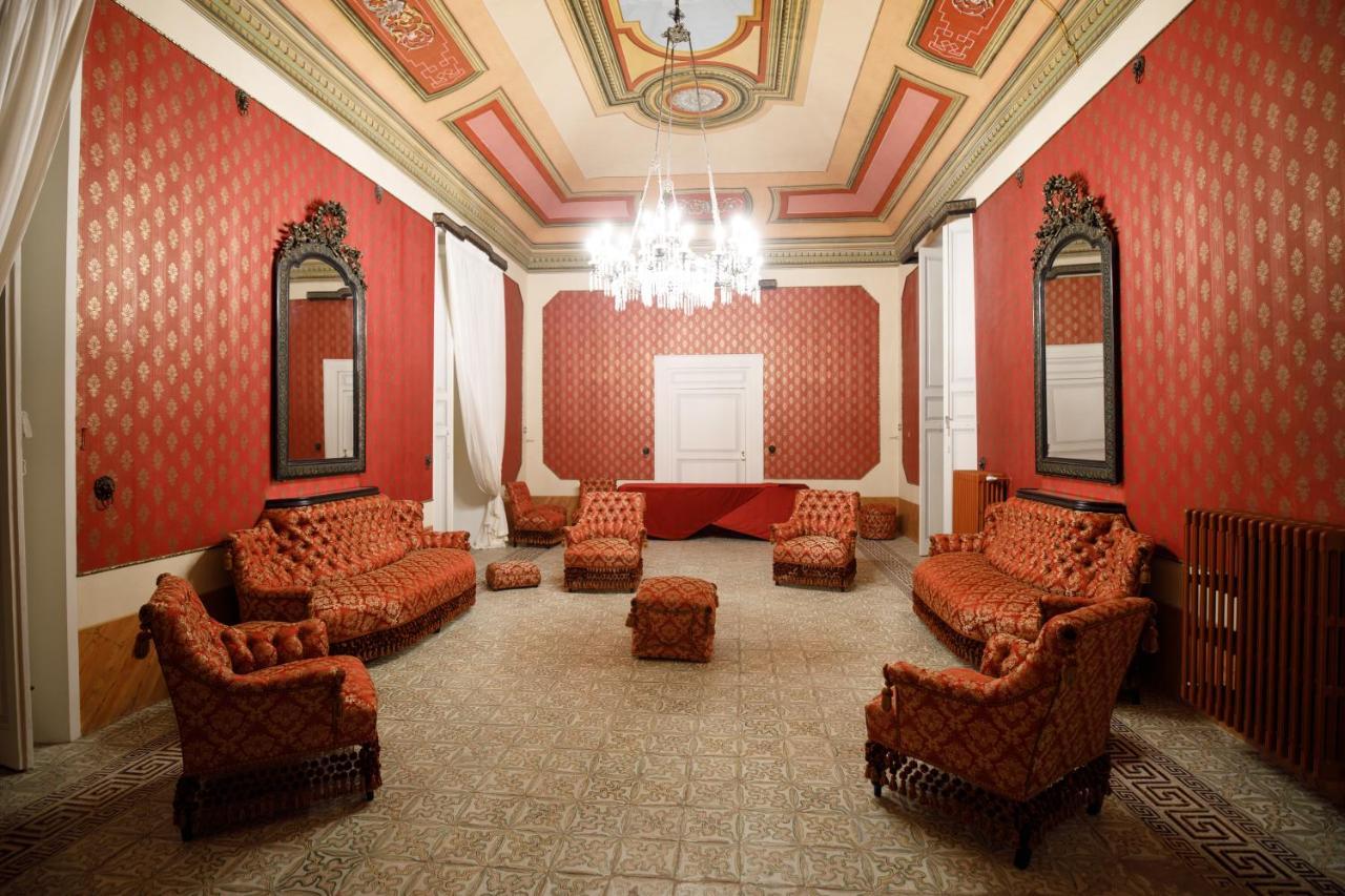 Palazzo Introna Bed and Breakfast Mola di Bari Εξωτερικό φωτογραφία