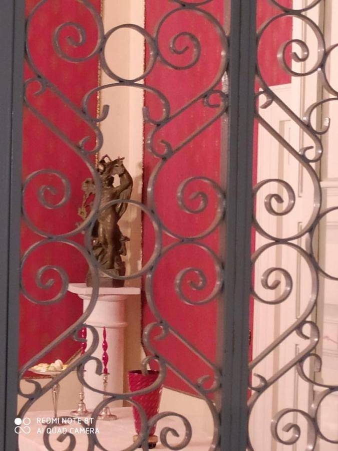 Palazzo Introna Bed and Breakfast Mola di Bari Εξωτερικό φωτογραφία